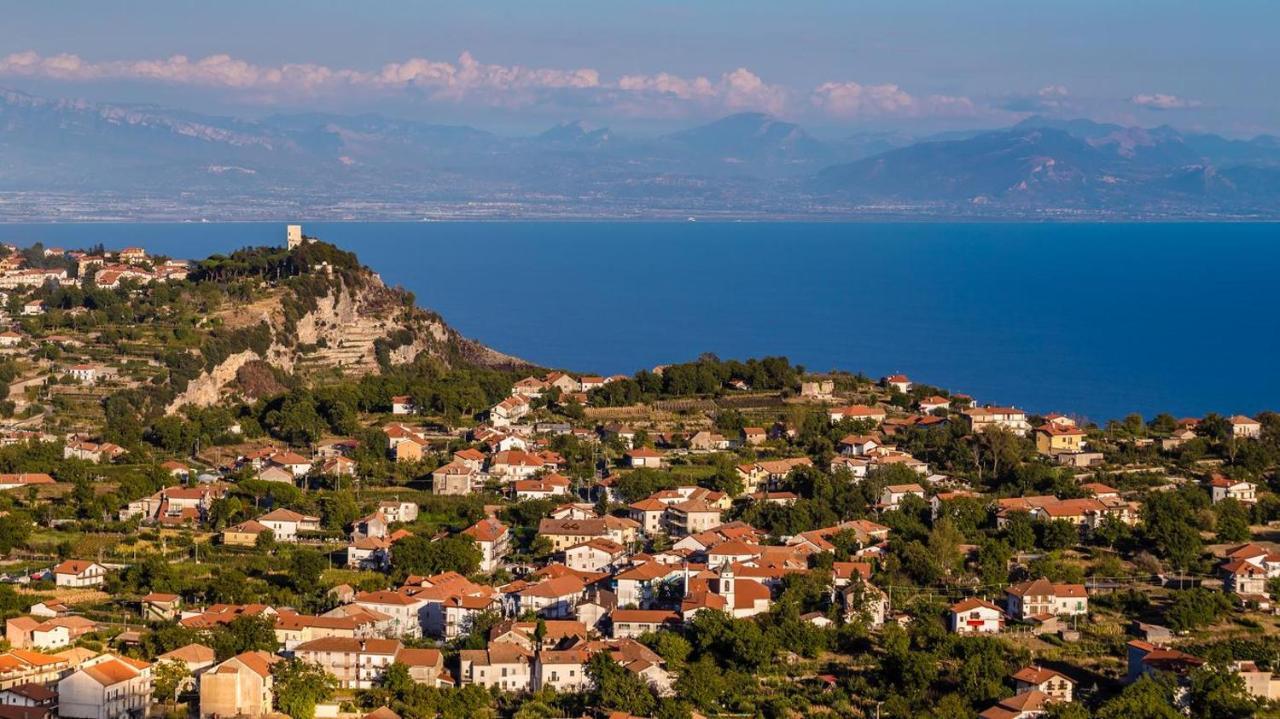 Chez Luke Apartments in Agerola Buitenkant foto